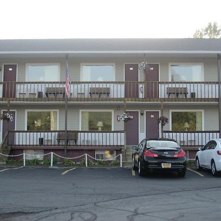Legacy Inn & Suites Of Lake George Kültér fotó