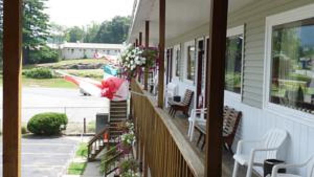 Legacy Inn & Suites Of Lake George Kültér fotó
